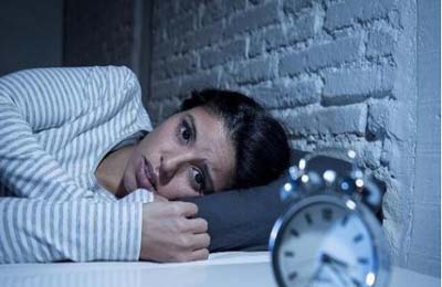 失眠会给我们的生活带来哪些影响？